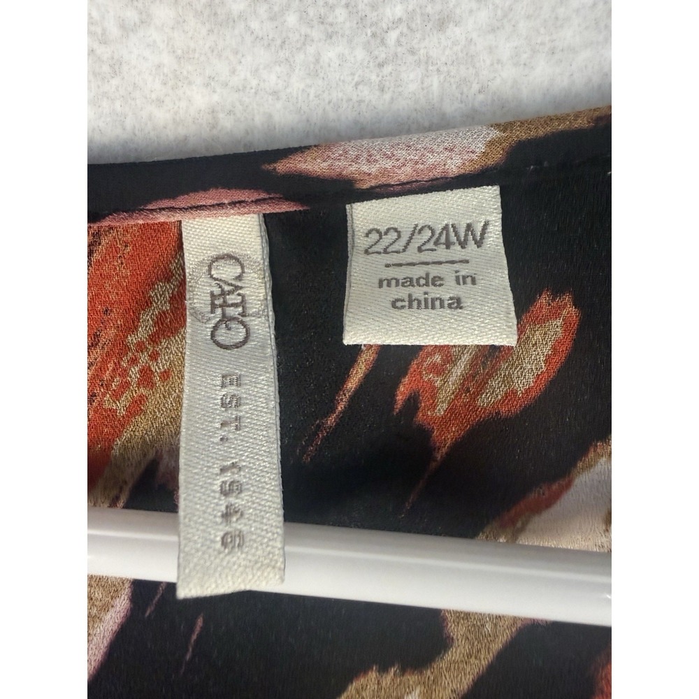 Cato Plus Size 22/24W Floral Cold Shoulder Blouse V Neck Ruffle Sleeve Top - Picture 6 of 7